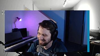 Joycgee And Fancy Perform On Webcam Together