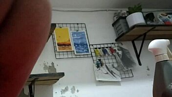 dej� escondido grabando el celular espiando cu�ada gordibuena en tanga