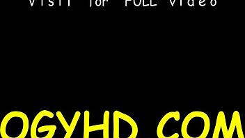 Stary facet nabiera młodą 18+ laskę, cholera