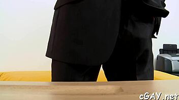 Explore free muscular bodybuilder gay content