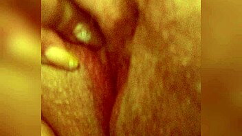 Elena Flores explores the vibrant streets of Mexico City.