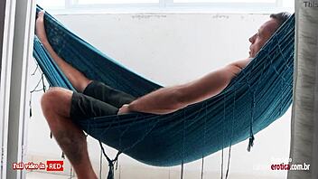 uma raba alucinante implora por foda anal intensa com lolla martinelli