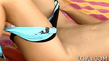 Teen slit gets a thorough licking in steamy action