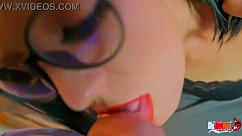 Seductive brunette views porn and sucks big cock with lucky guy?