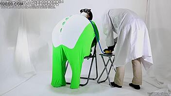 balloon fetish pump to pop