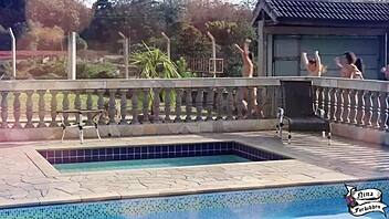 orgy of goddesses, wanna join emme white and lisxxx?