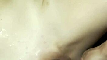 sexo amador acostumando ela com a capa peniana pois ela quer um dotado pra foder a buceta big dick big dildo