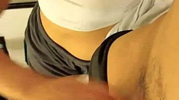 Amateur Tries To Get Cum