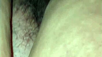 شرموطة سمينة قذرة تتناك بقوة دوجي ستايل