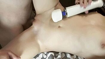 Amateur Teen 18+ Gets Fucked Hard And Receives Huge Jizz Load On Pussy