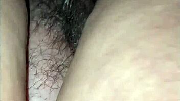 شرموطة سمينة قذرة تتناك بقوة دوجي ستايل