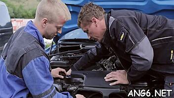 i watch susan ayn gettin super wet