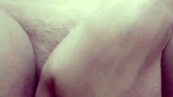 indian girl solo in bedroom. homemade softcore with amateurs.