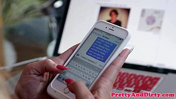 Glamorous cougar model in stockings performs sucking and riding fantasy scene