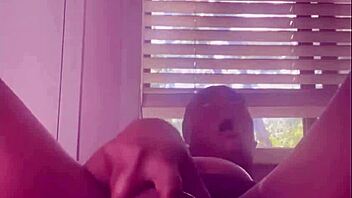 harley harper squirts everywhere in wet solo fun