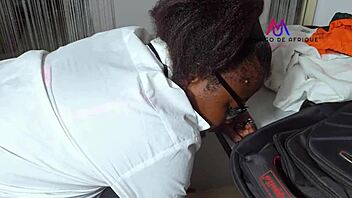 Bölüm 2, üvey amca ve amatör 19yo öğrenci kızla buharlı sabah seks, çok vahşi hissediyor