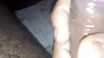 Self-pleasuring in raw style