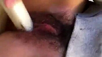 Japanese Girl Masturbates With Squirting Close-Up