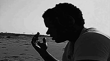 Sean Weathers' Unfinished Works Escape From Bloodbath Island Featurette