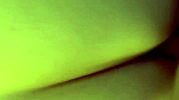 Every Pussy Matters in Shaved Cunilingus Scene 😘