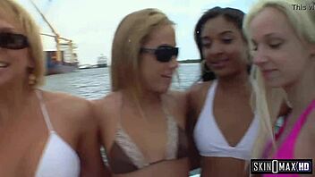 Horny Lesbians Licking Pussies In Group Massage?