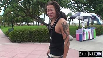 amateur chloe cross has got some awesome moves