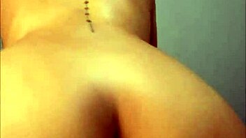 My neighbor satisfies my fantasy of riding him - homemade porn