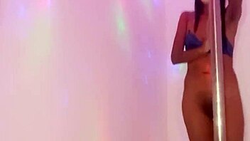 mother-in-law gives erotic dance for my birthday 😍