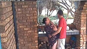 caught stepmom bangin my bestie