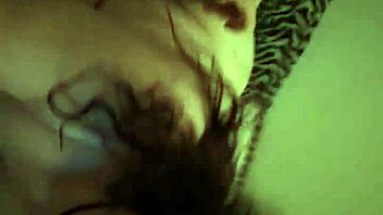 I loves thick queen's tight pussy right.