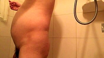 Matt Maks bathes himself in the shower nude.