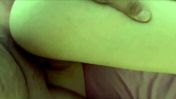 Martii Aciar Wants Cum Inside In Homemade Scene?