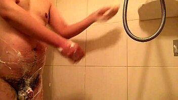 Matt Maks bathes himself in the shower nude.