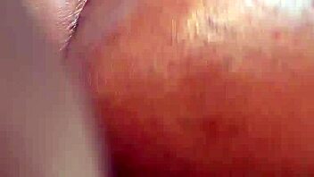 Single Ebony Mum's Jiggling Booty Teases