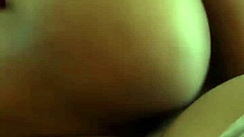 Curvy couple rides wet pussy outdoors