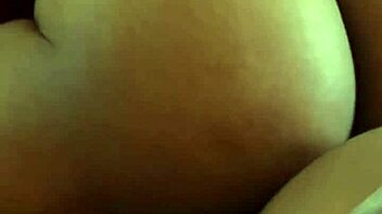 Curvy couple rides wet pussy outdoors