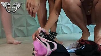 Watching my friend change my underwear as a voyeur