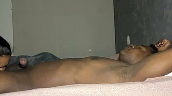 Hot oral fun before bed with amateur couple Nysdel!