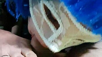 Steamy Indian retro clip hints at hidden desires