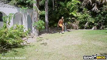 Yummy booty gets ridden