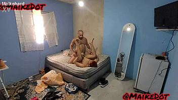 Demolindo a cabana do pica-pau vermelho