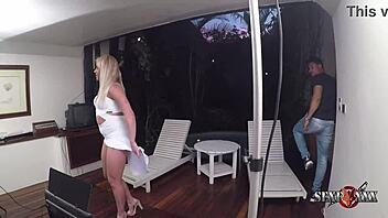 Wow, This Sexy Latina Blonde In Sexfoxxx Backstage Interview!