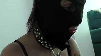 submissive performs oral on ass and consumes urine