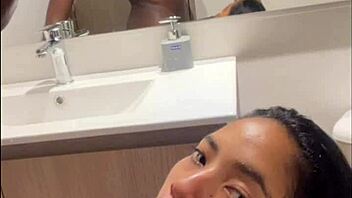 Aku hisap dia sebelum kerja