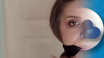 alexa creed tied up and vibed to cum?