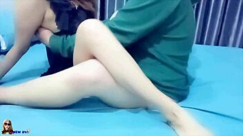 asian young girl bursts water from pussy