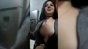 My girlfriend interrupts my game to fuck for a viral video