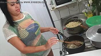 I watch sarah rosa cook sexy macaroni sensually, wearing lingerie, I mean hot.