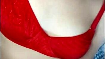 this white girl in red lingerie is moaning so hot 😍