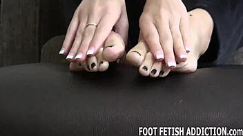 My Perfect Feet Need To Be Worshiped And Pampered